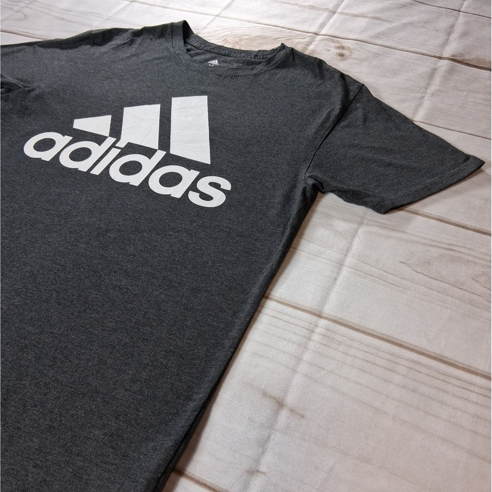 Adidas Golf Logo T-Shirt Mens Size M Charcoal Gray Short Sleeve Tee Sz Medium